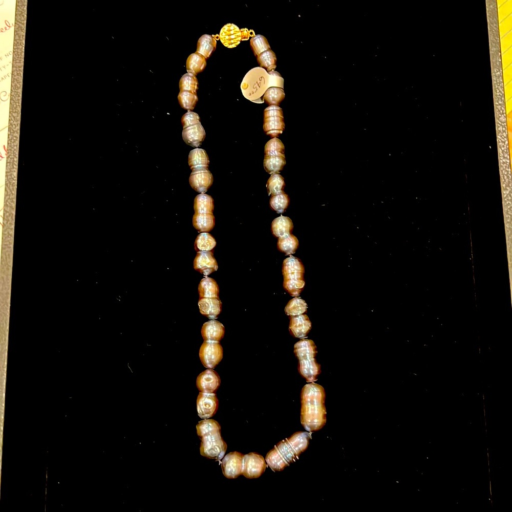 Grey freshwater Pearl necklace NWT 🎁